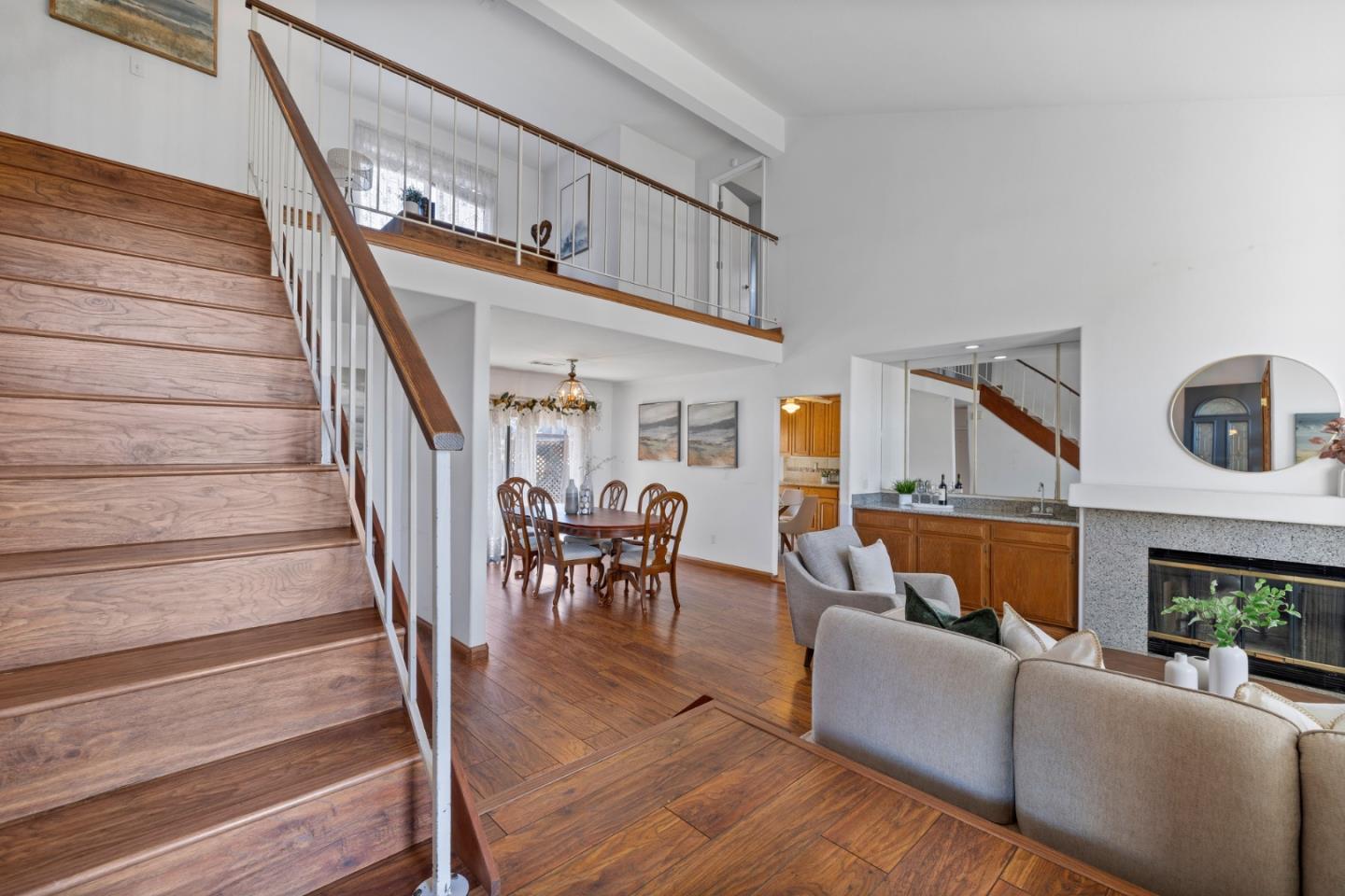 Detail Gallery Image 4 of 30 For 2630 Raritan Pl, San Jose,  CA 95148 - 3 Beds | 2/1 Baths