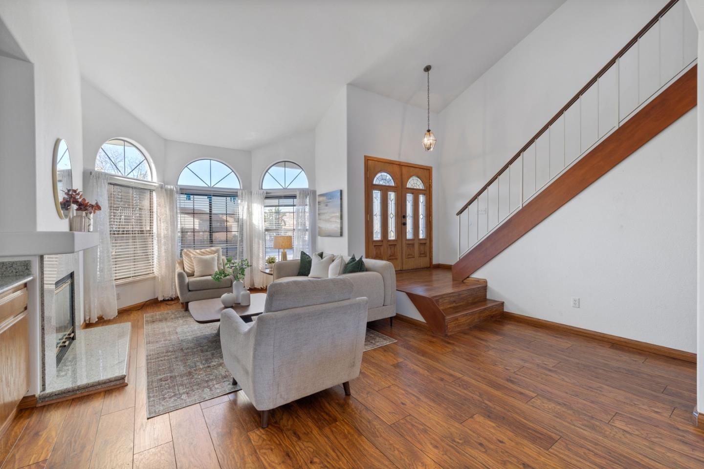 Detail Gallery Image 5 of 30 For 2630 Raritan Pl, San Jose,  CA 95148 - 3 Beds | 2/1 Baths