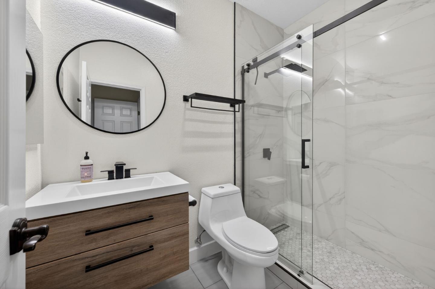 Detail Gallery Image 38 of 54 For 19127 Legend Ct, Morgan Hill,  CA 95037 - 4 Beds | 3/1 Baths