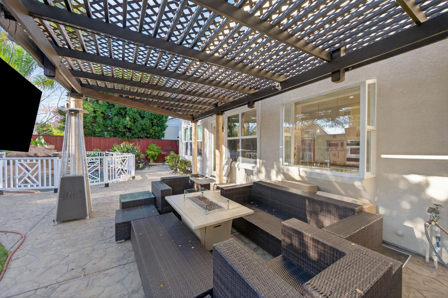 Detail Gallery Image 40 of 54 For 19127 Legend Ct, Morgan Hill,  CA 95037 - 4 Beds | 3/1 Baths