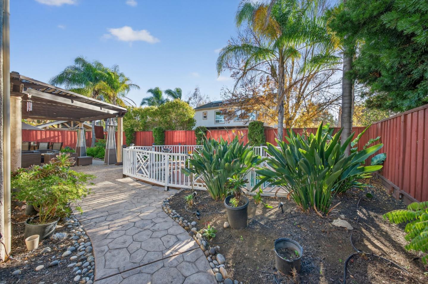 Detail Gallery Image 41 of 54 For 19127 Legend Ct, Morgan Hill,  CA 95037 - 4 Beds | 3/1 Baths