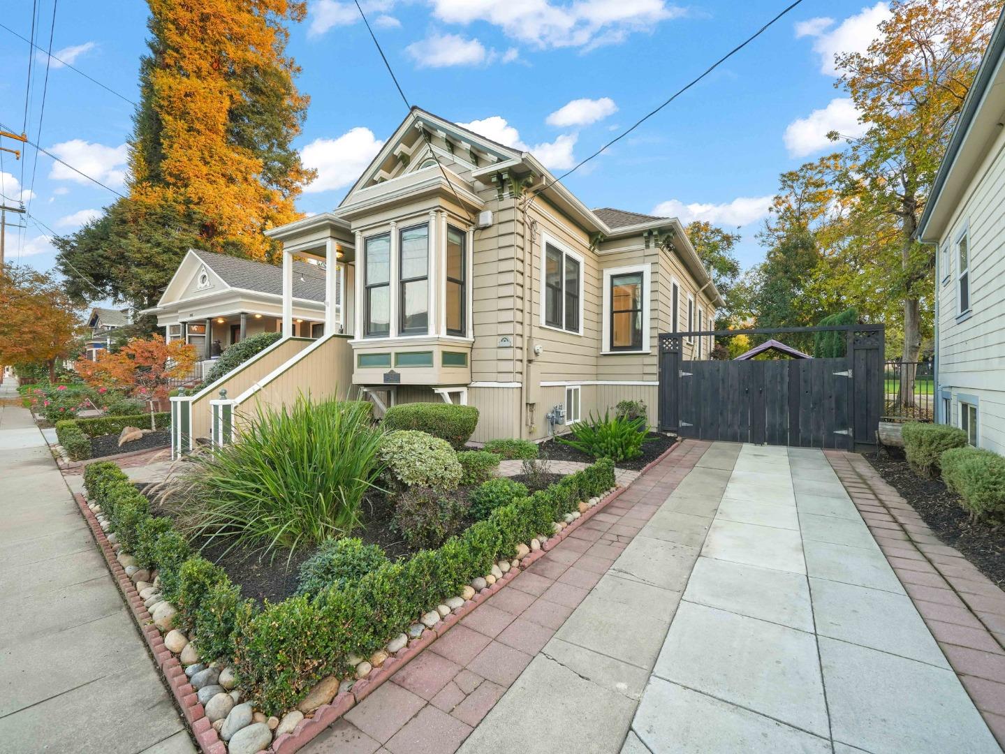 Detail Gallery Image 10 of 68 For 116 Fox Ave, San Jose,  CA 95110 - – Beds | – Baths