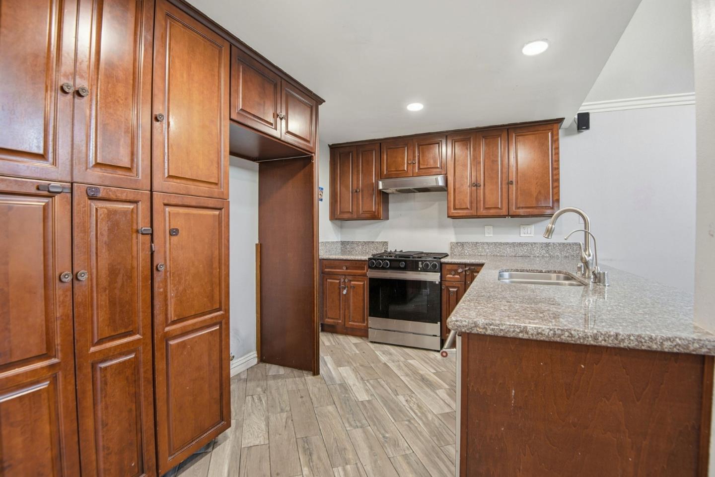 Detail Gallery Image 8 of 21 For 12361 Andy St, Cerritos,  CA 90703 - 3 Beds | 2 Baths