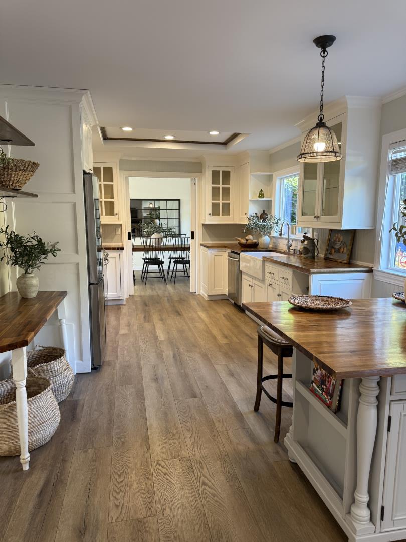 Detail Gallery Image 4 of 6 For 819 Cumberland Dr, Gilroy,  CA 95020 - 5 Beds | 3 Baths