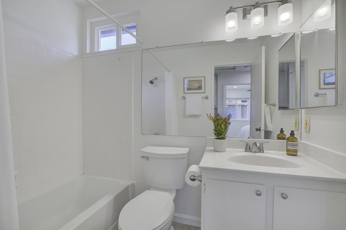 Photo #11: ML82029331 Listing: Photo #11