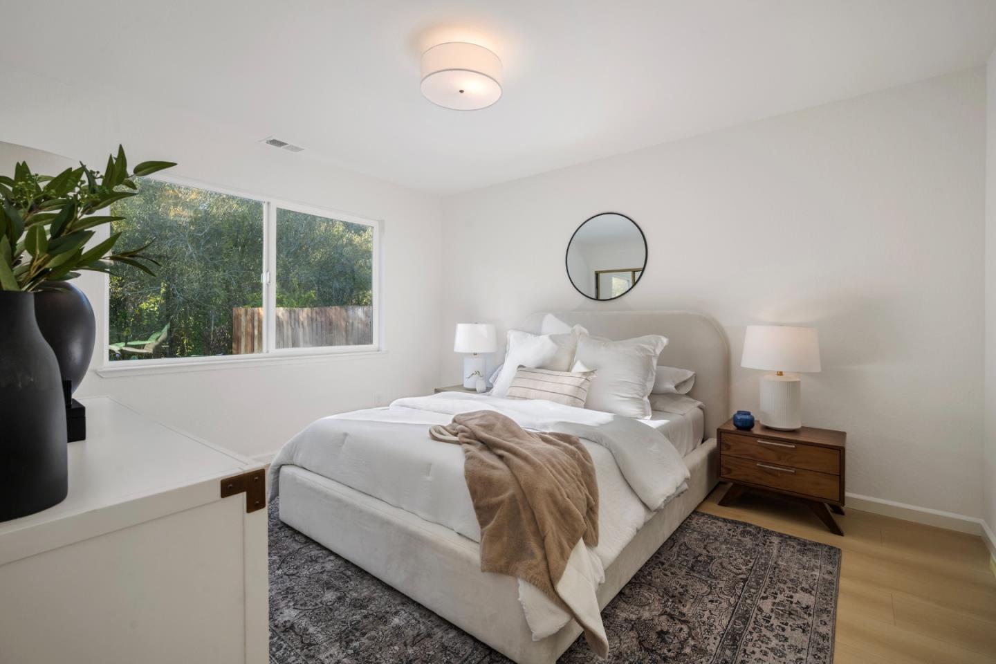 Detail Gallery Image 19 of 31 For 1444 Flores Dr, Pacifica,  CA 94044 - 3 Beds | 1 Baths