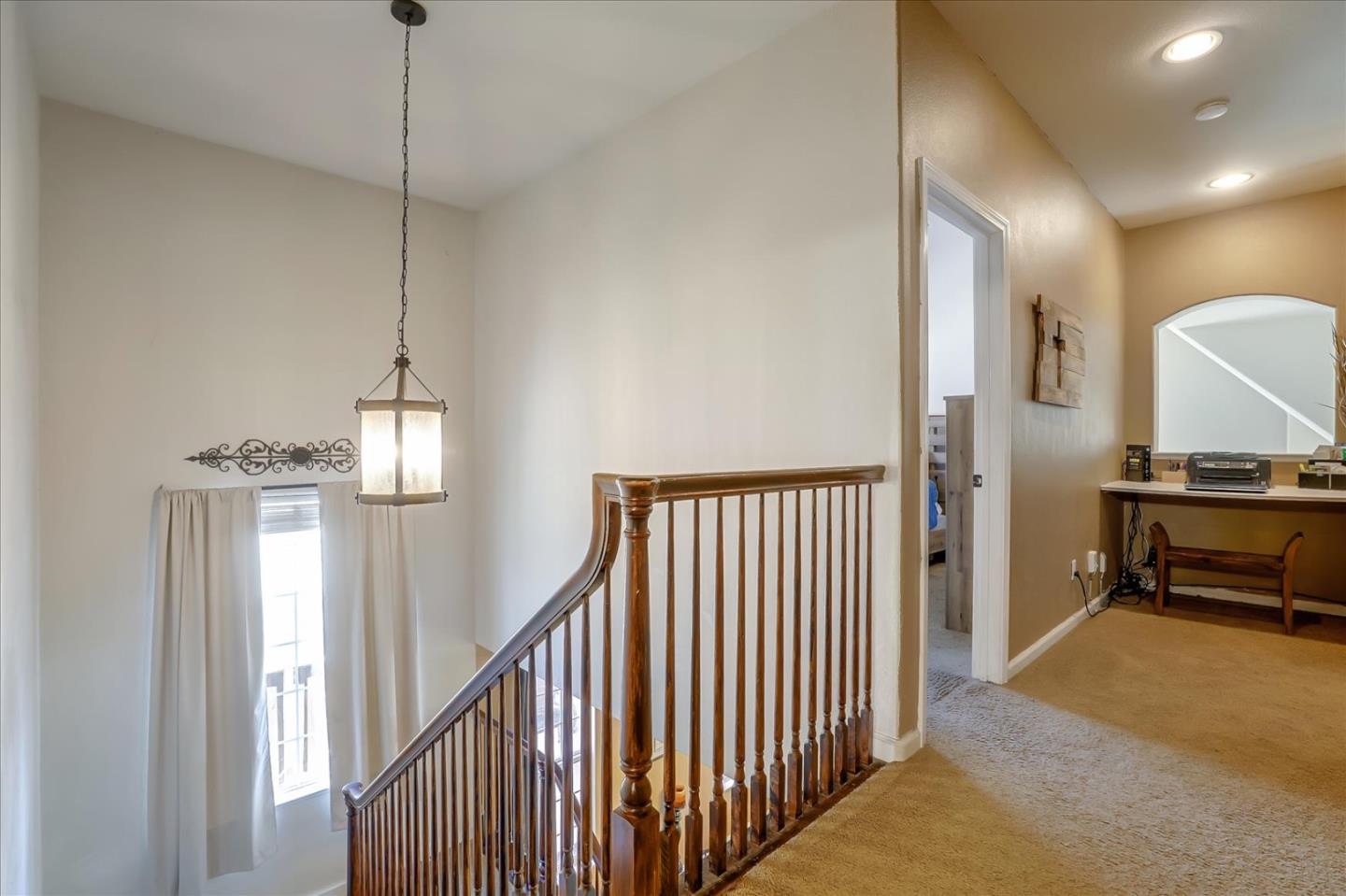 Detail Gallery Image 21 of 41 For 1760 Morning Glory Dr, Hollister,  CA 95023 - 4 Beds | 2/1 Baths