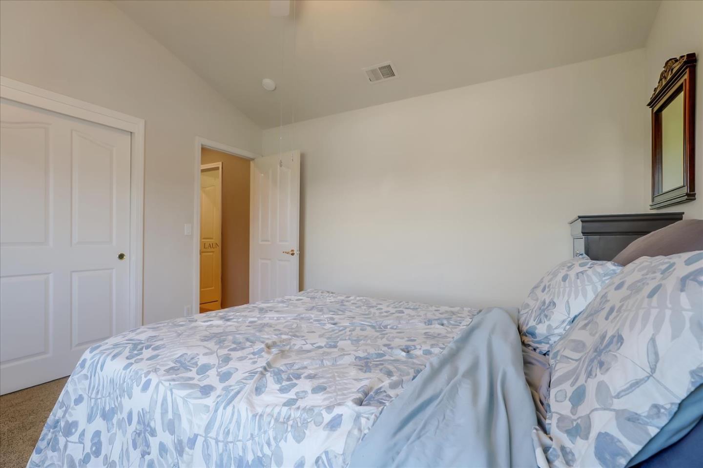 Detail Gallery Image 28 of 41 For 1760 Morning Glory Dr, Hollister,  CA 95023 - 4 Beds | 2/1 Baths