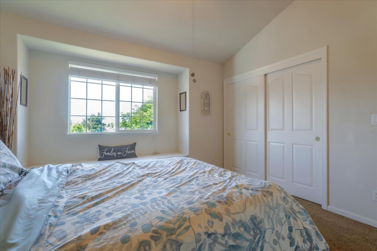 Detail Gallery Image 29 of 41 For 1760 Morning Glory Dr, Hollister,  CA 95023 - 4 Beds | 2/1 Baths