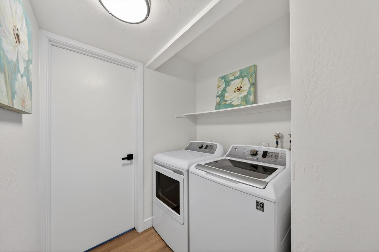 Detail Gallery Image 9 of 20 For 1342 Star Bush Ln, San Jose,  CA 95118 - 2 Beds | 2 Baths