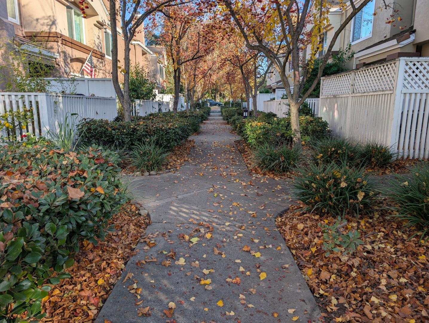Detail Gallery Image 15 of 22 For 6937 Rodling Dr #C,  San Jose,  CA 95138 - 2 Beds | 2/1 Baths
