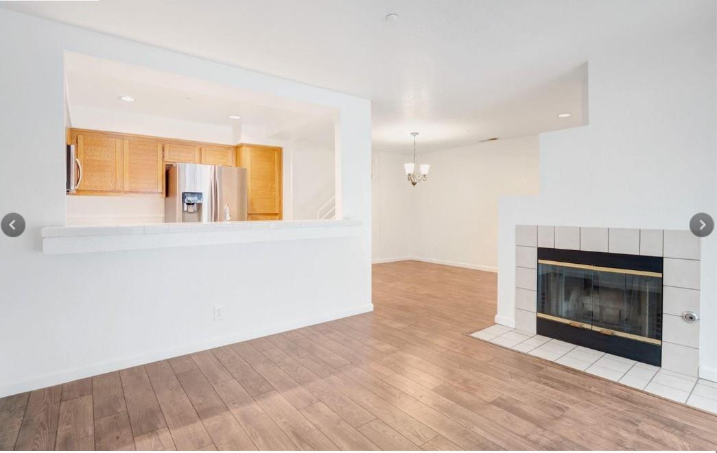 Detail Gallery Image 2 of 14 For 6937 Rodling Dr #C,  San Jose,  CA 95138 - 2 Beds | 2/1 Baths