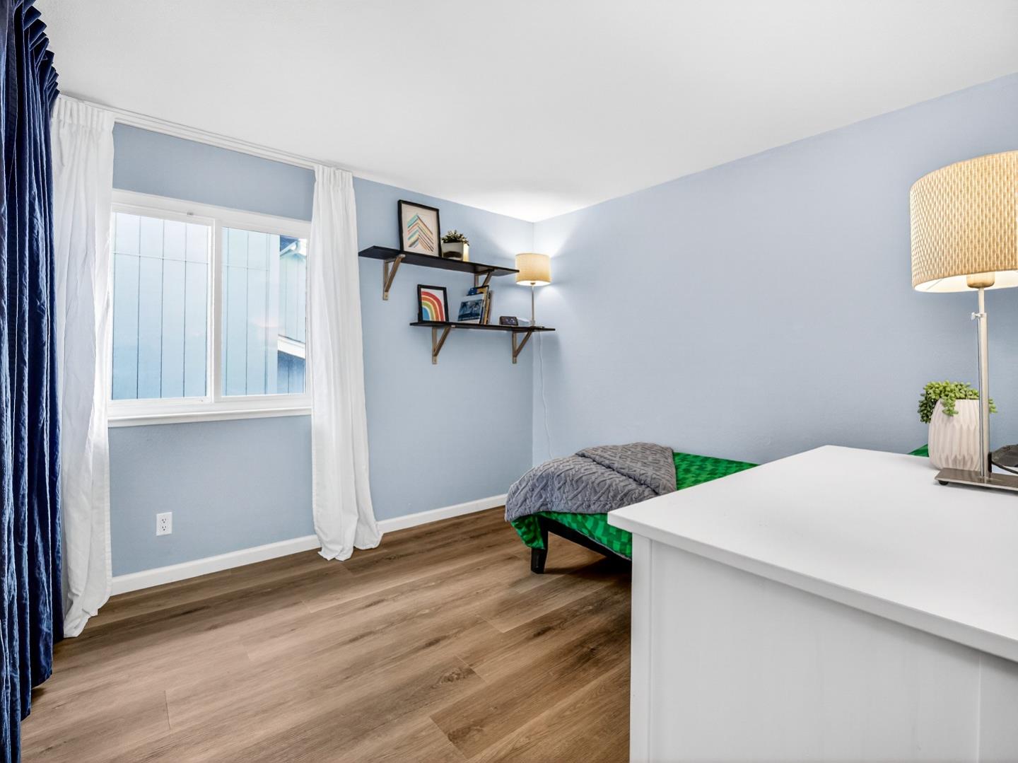 Detail Gallery Image 23 of 38 For 140 Rose Ln, San Jose,  CA 95127 - 3 Beds | 2/1 Baths