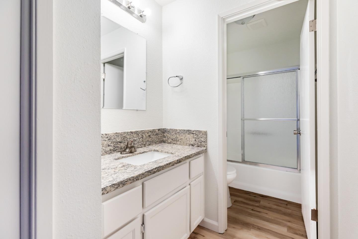 Detail Gallery Image 22 of 73 For 37&39 Willowood Dr, Oakdale,  CA 95361 - – Beds | – Baths