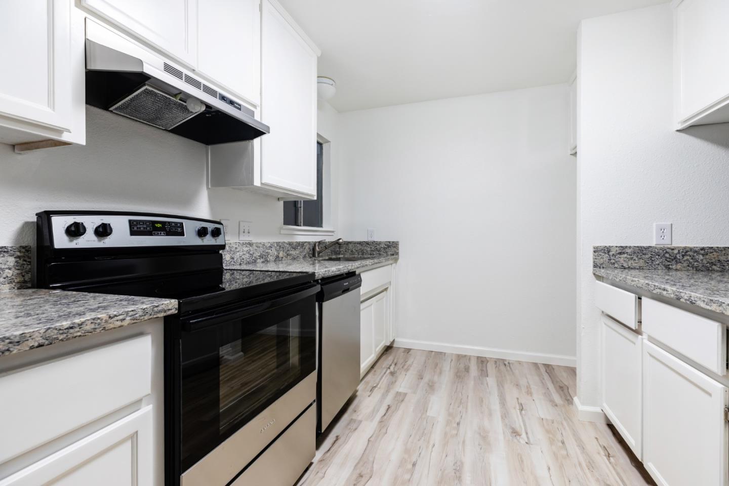 Detail Gallery Image 63 of 73 For 37&39 Willowood Dr, Oakdale,  CA 95361 - – Beds | – Baths