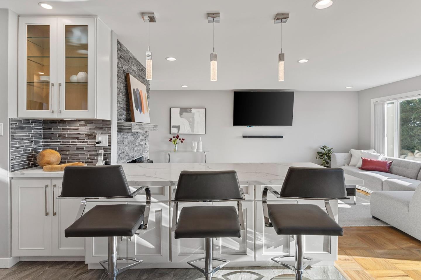 Detail Gallery Image 11 of 38 For 257 San Fernando Way, Daly City,  CA 94015 - 3 Beds | 2 Baths