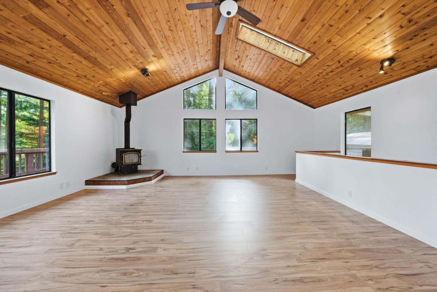 Detail Gallery Image 27 of 129 For 675 Western Ave, Brookdale,  CA 95007 - 3 Beds | 3 Baths