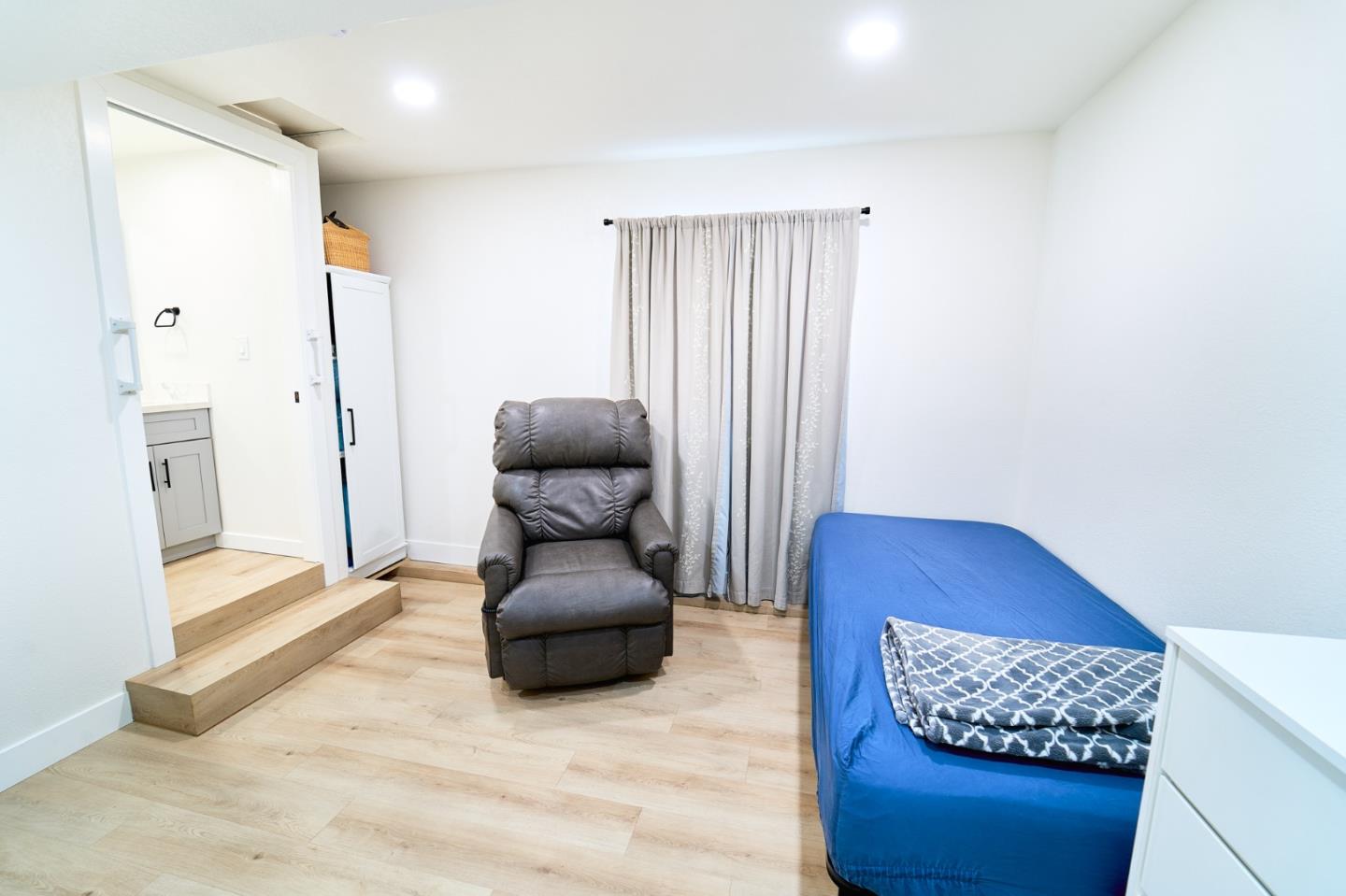 Detail Gallery Image 26 of 31 For 5214 Jacana Ln, San Jose,  CA 95123 - 3 Beds | 2/1 Baths