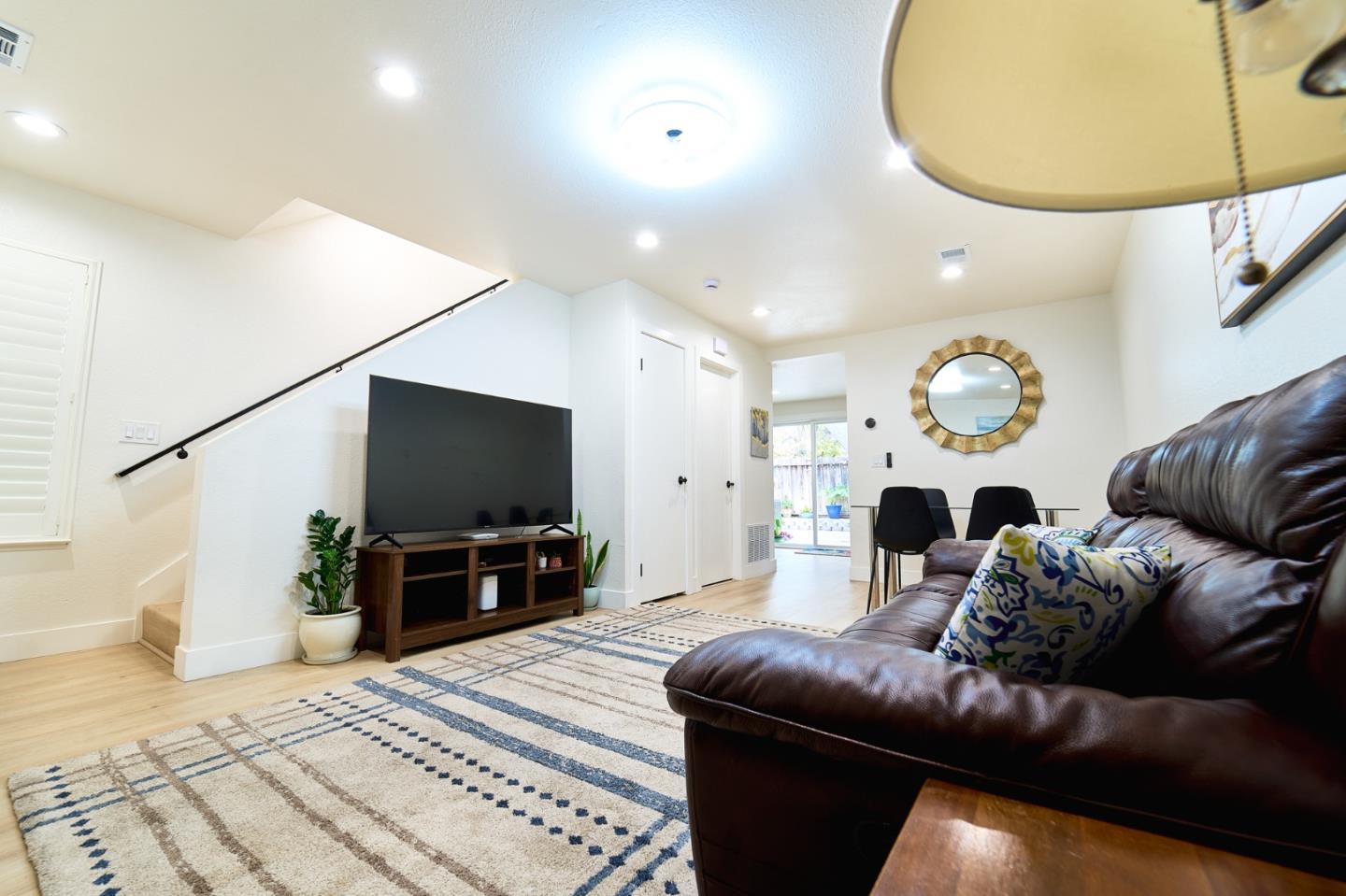 Detail Gallery Image 5 of 31 For 5214 Jacana Ln, San Jose,  CA 95123 - 3 Beds | 2/1 Baths