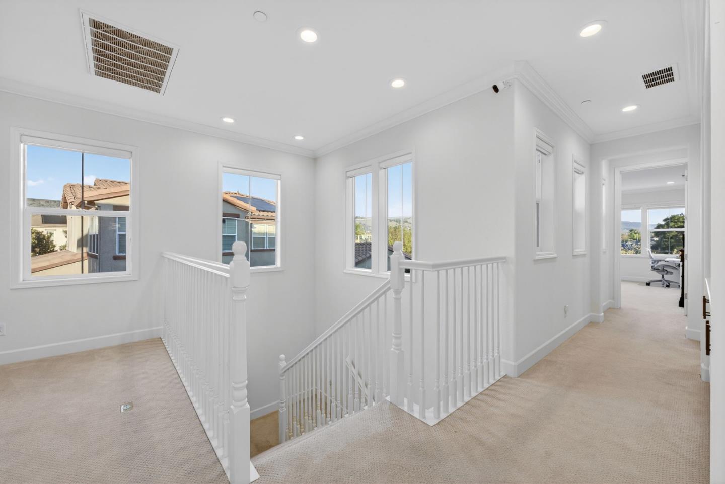 Detail Gallery Image 17 of 49 For 1360 Golden Eagle Dr, Morgan Hill,  CA 95037 - 4 Beds | 3/1 Baths