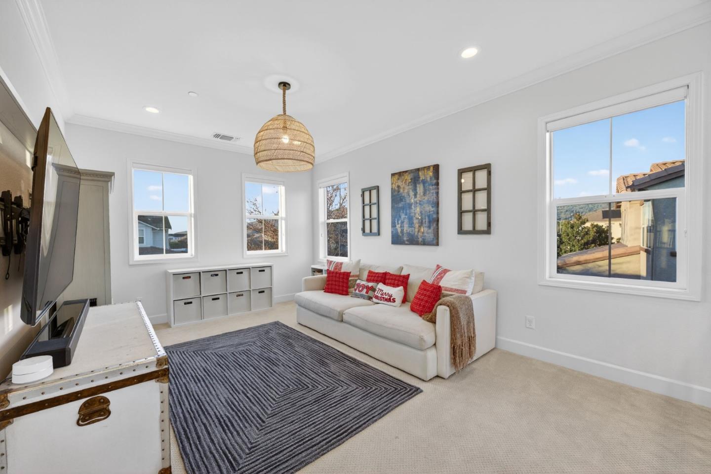 Detail Gallery Image 19 of 49 For 1360 Golden Eagle Dr, Morgan Hill,  CA 95037 - 4 Beds | 3/1 Baths