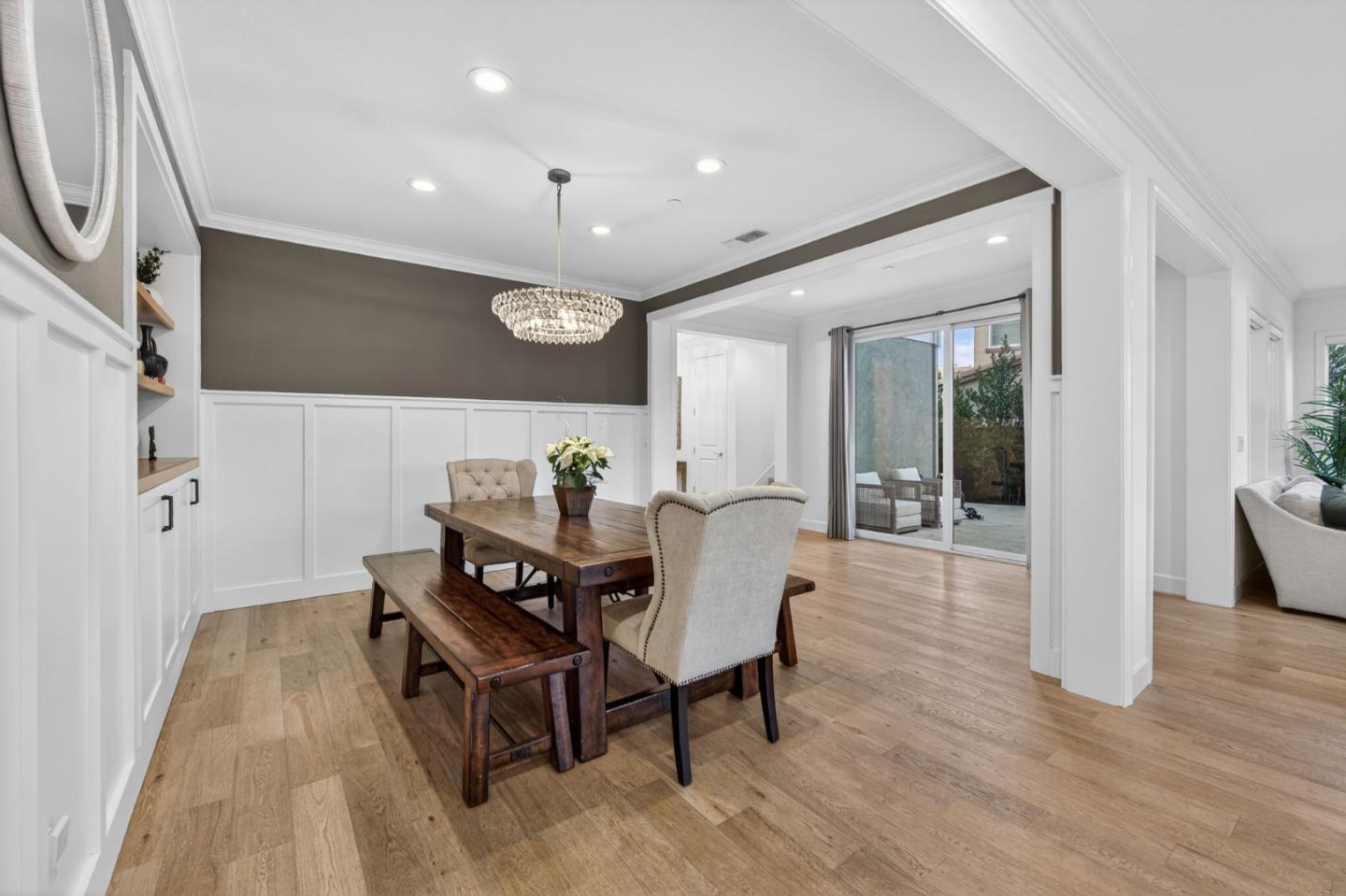 Detail Gallery Image 6 of 49 For 1360 Golden Eagle Dr, Morgan Hill,  CA 95037 - 4 Beds | 3/1 Baths