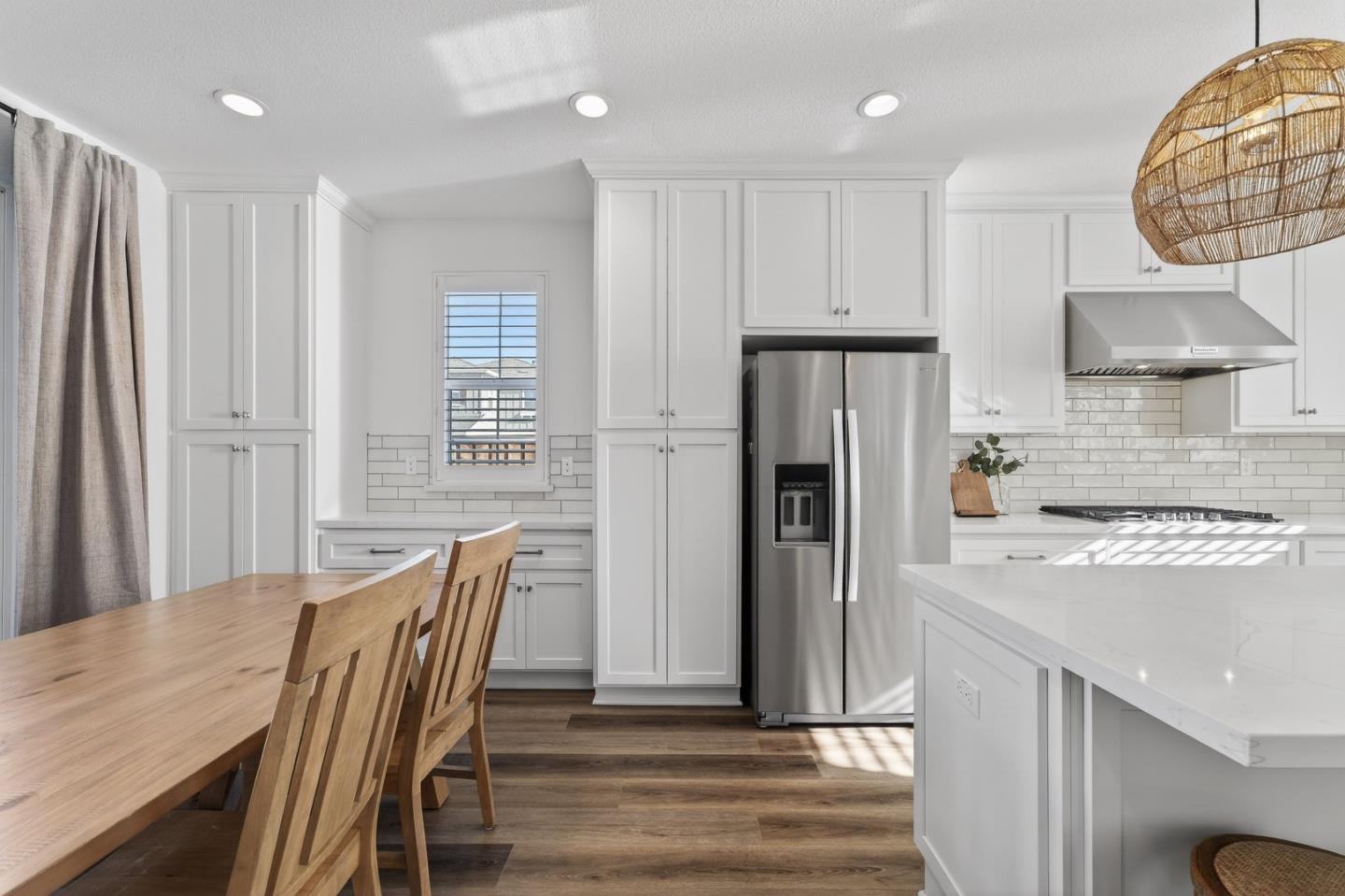 Detail Gallery Image 12 of 41 For 239 Bungalow Ct, Marina,  CA 93933 - 3 Beds | 2/1 Baths