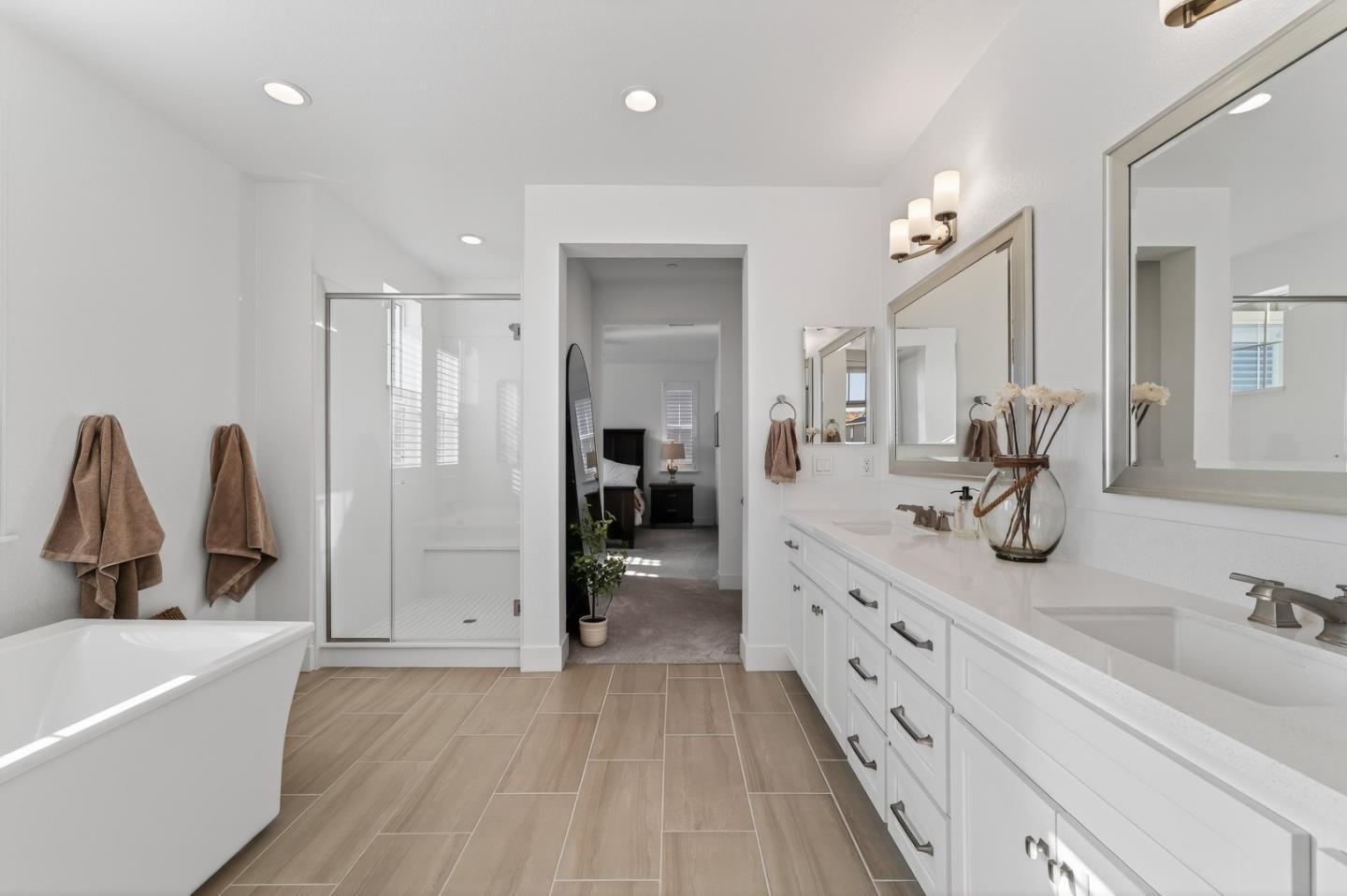 Detail Gallery Image 26 of 41 For 239 Bungalow Ct, Marina,  CA 93933 - 3 Beds | 2/1 Baths