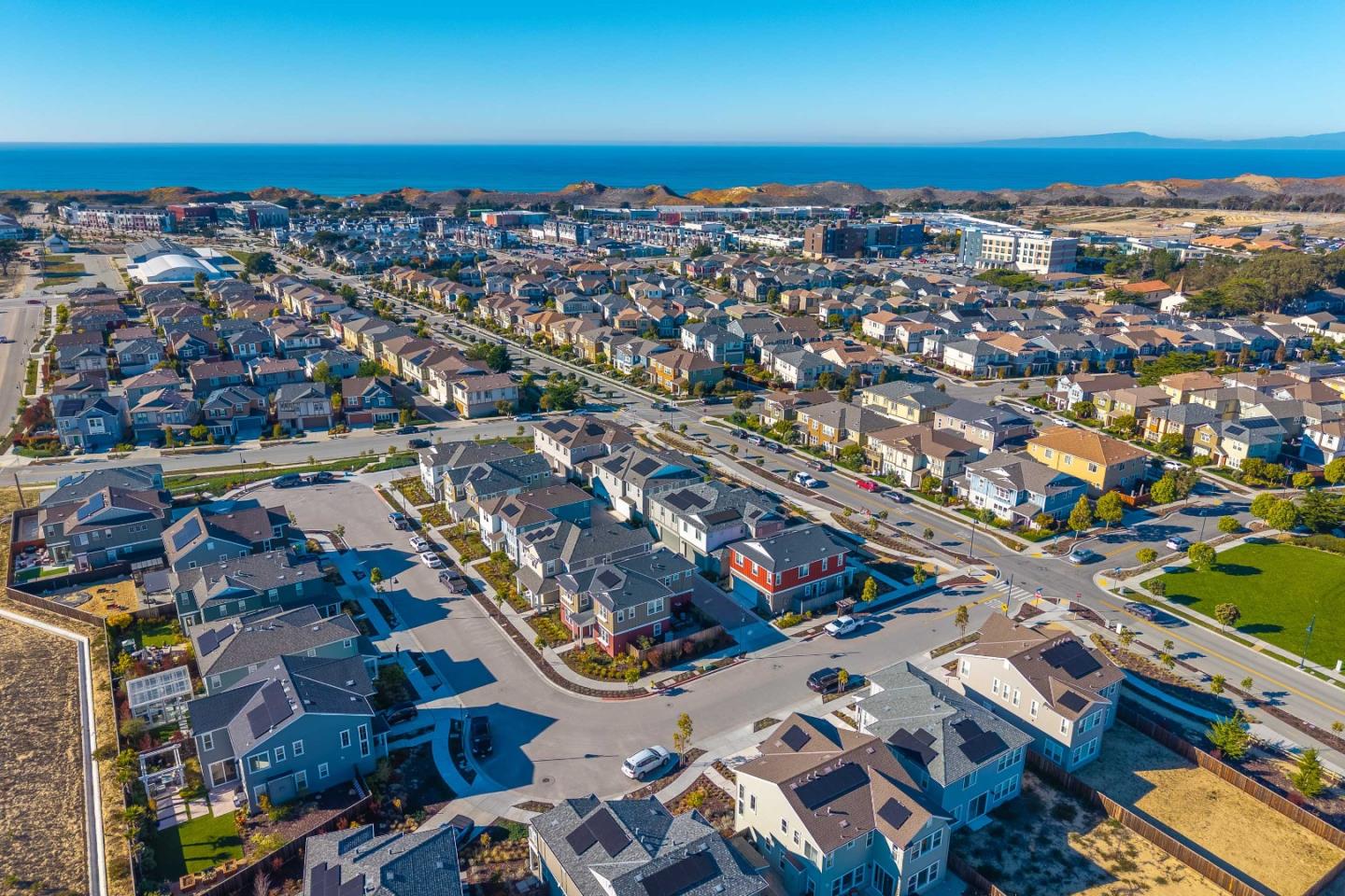 Detail Gallery Image 38 of 41 For 239 Bungalow Ct, Marina,  CA 93933 - 3 Beds | 2/1 Baths