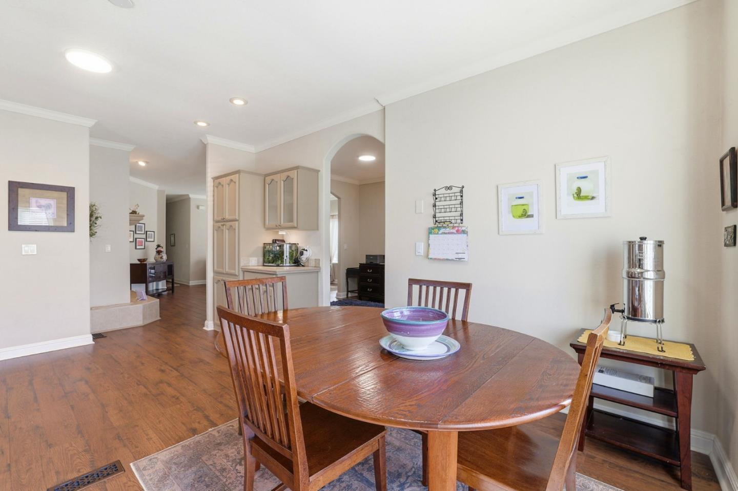 Detail Gallery Image 12 of 29 For 491 Mill Pond Dr #491,  San Jose,  CA 95125 - 3 Beds | 2 Baths