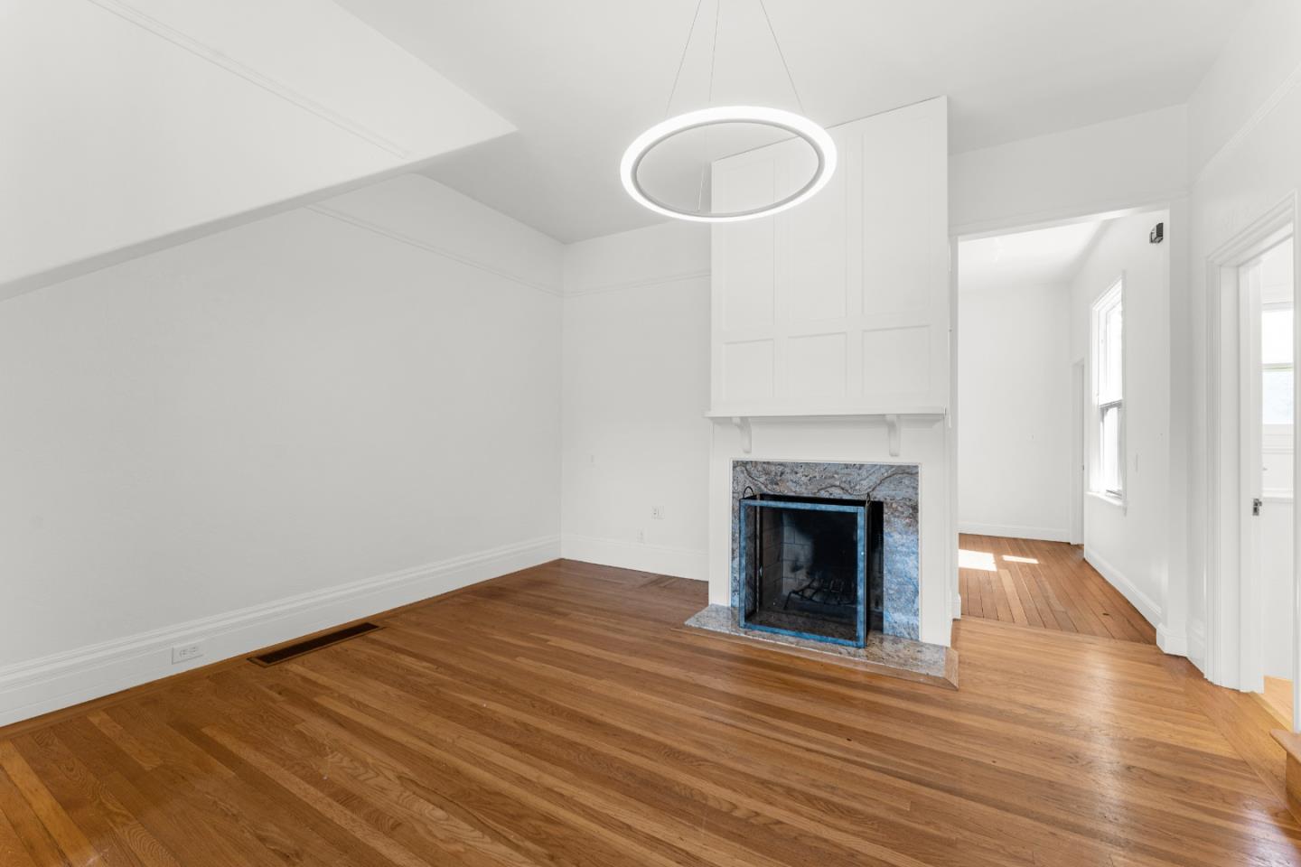 Detail Gallery Image 15 of 29 For 126 N Ellsworth Ave, San Mateo,  CA 94401 - – Beds | – Baths