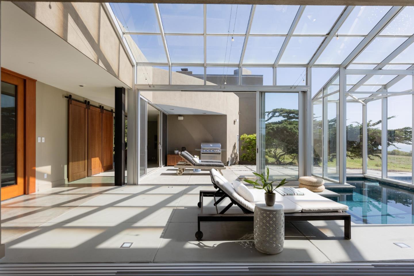 Detail Gallery Image 11 of 69 For 801 Bean Hollow Rd, Pescadero,  CA 94060 - 6 Beds | 4 Baths