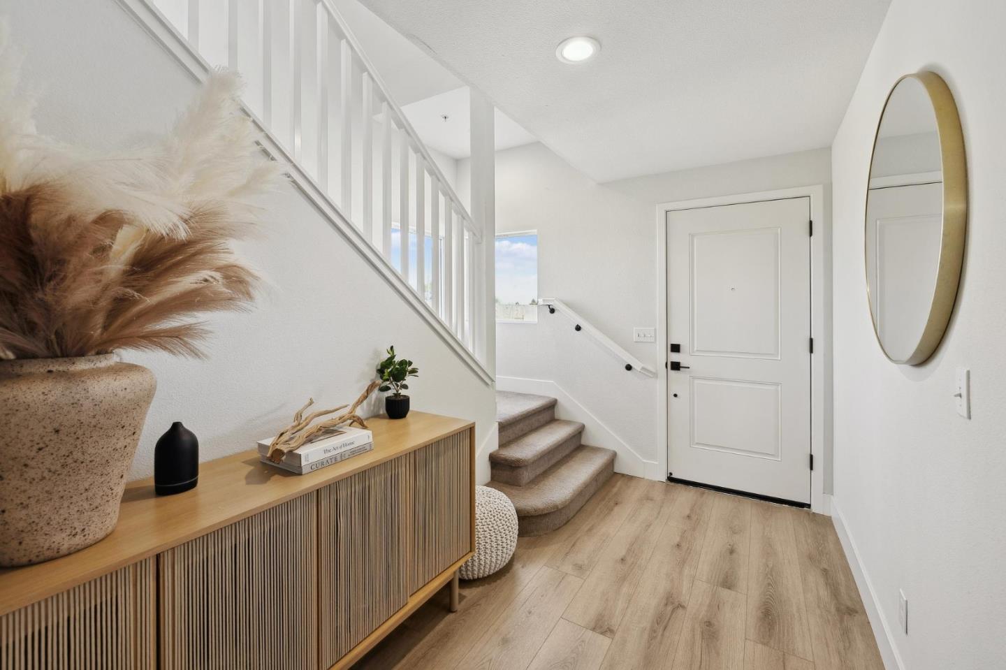 Detail Gallery Image 4 of 42 For 117 Skyline Vista Way, Watsonville,  CA 95076 - 3 Beds | 3/1 Baths