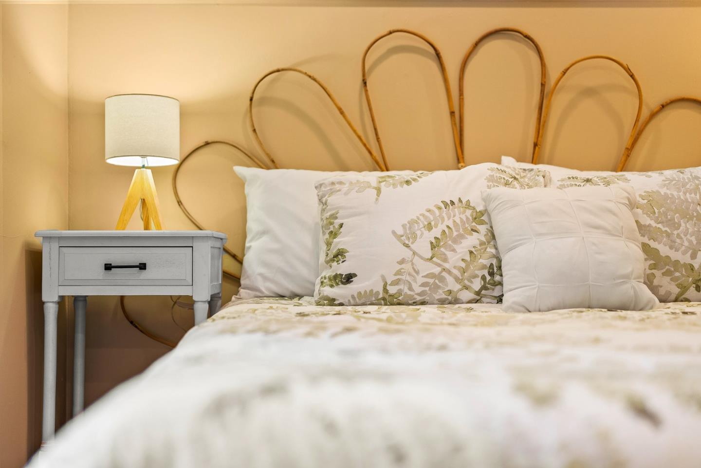 Detail Gallery Image 28 of 63 For 2106 Harborview Ct, Santa Cruz,  CA 95062 - 4 Beds | 2/1 Baths