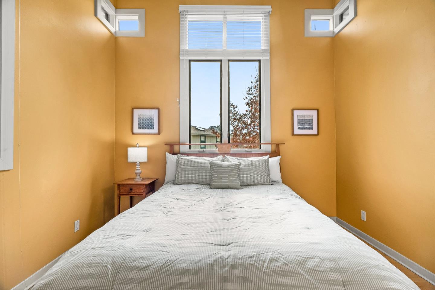 Detail Gallery Image 38 of 63 For 2106 Harborview Ct, Santa Cruz,  CA 95062 - 4 Beds | 2/1 Baths
