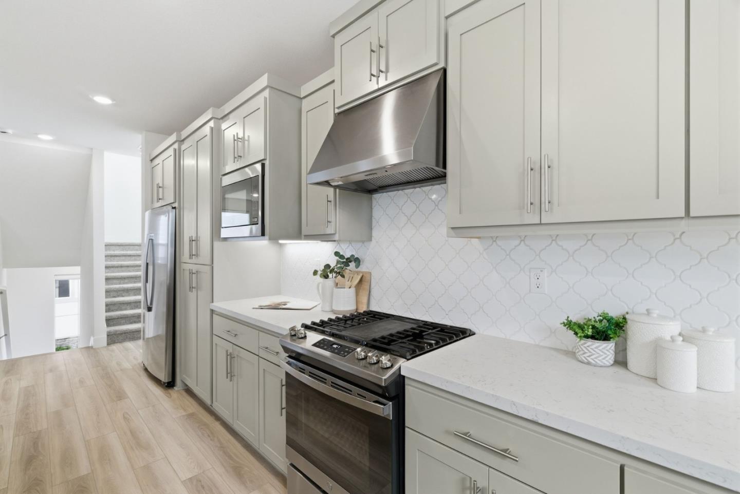 Detail Gallery Image 13 of 37 For 9065 Tallship Way, Newark,  CA 94560 - 4 Beds | 4 Baths