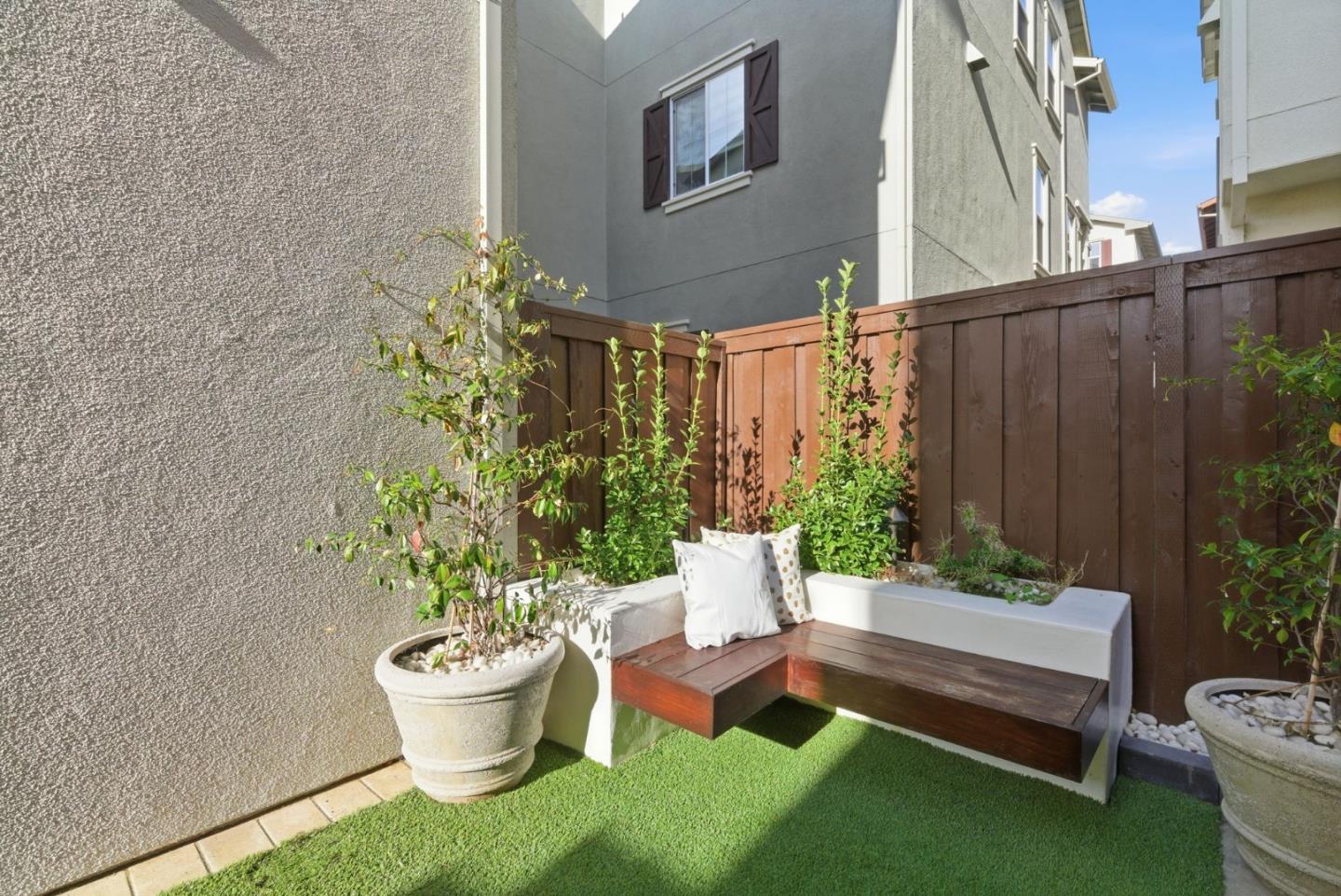 Detail Gallery Image 32 of 37 For 9065 Tallship Way, Newark,  CA 94560 - 4 Beds | 4 Baths