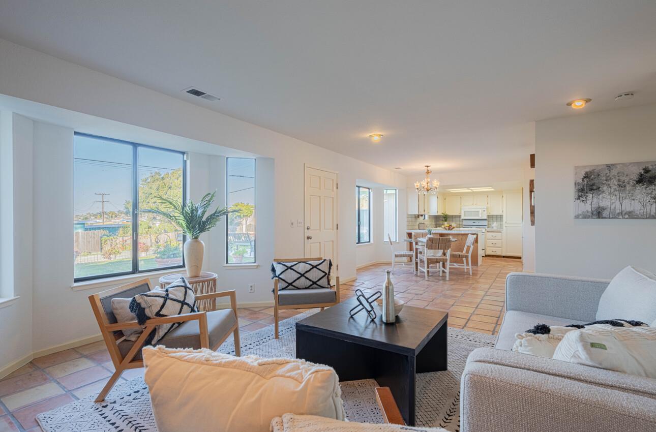 Detail Gallery Image 8 of 35 For 1524 Elm Ave, Seaside,  CA 93955 - 3 Beds | 2 Baths