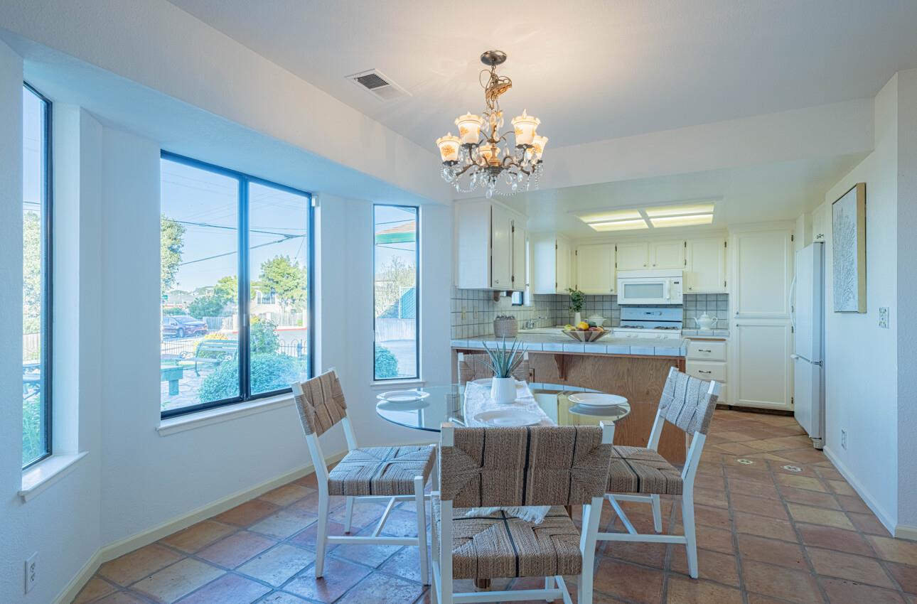 Detail Gallery Image 9 of 35 For 1524 Elm Ave, Seaside,  CA 93955 - 3 Beds | 2 Baths