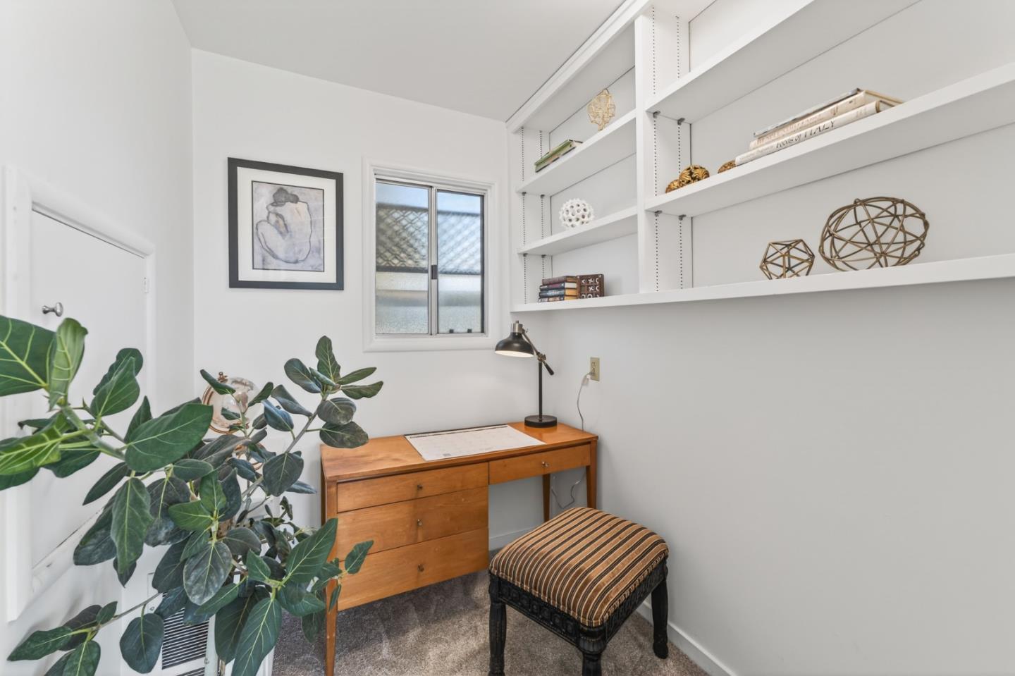 Detail Gallery Image 31 of 54 For 859 Balboa Ave, Pacific Grove,  CA 93950 - 3 Beds | 2 Baths