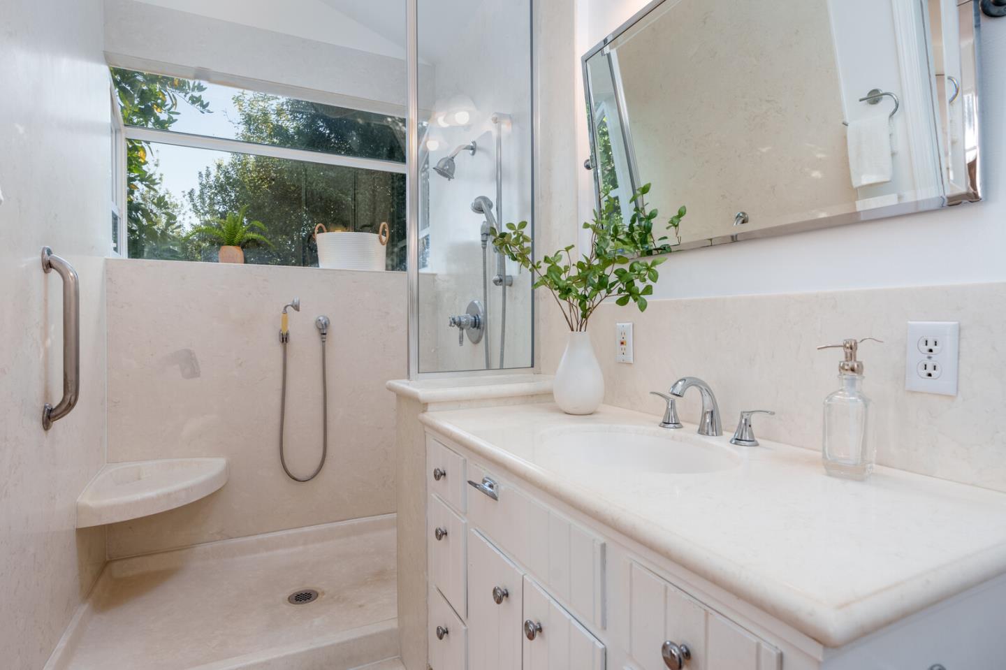 Detail Gallery Image 12 of 15 For 2258 Highland Park Ln, Campbell,  CA 95008 - 3 Beds | 2 Baths