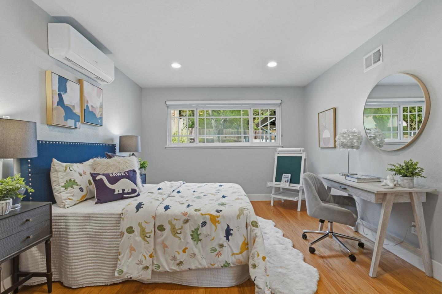 Detail Gallery Image 36 of 59 For 2109 Cipriani Blvd, Belmont,  CA 94002 - 4 Beds | 3/1 Baths