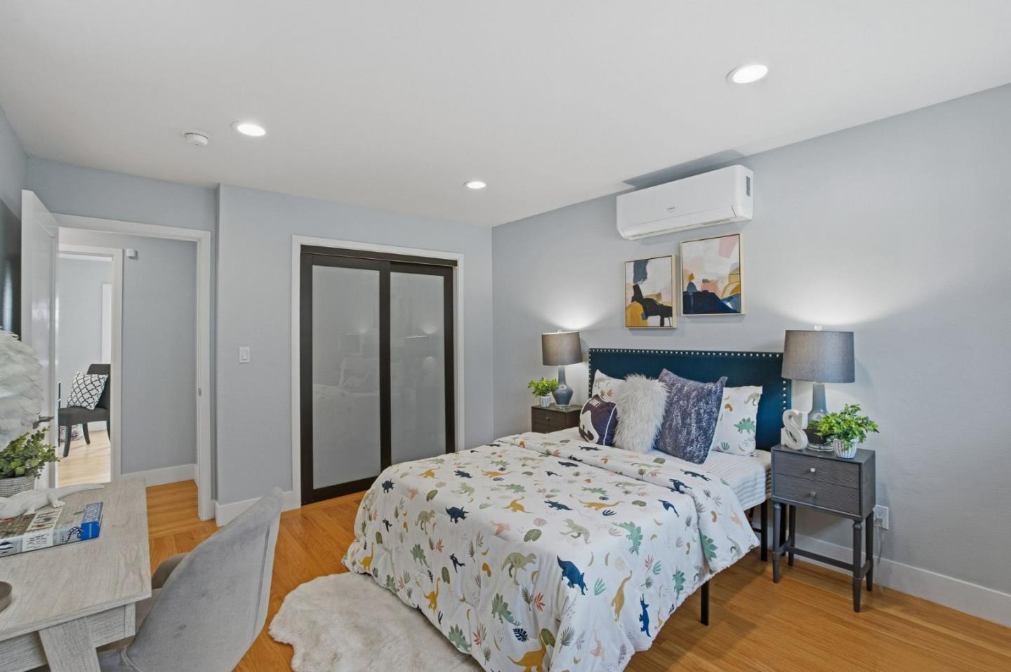 Detail Gallery Image 37 of 59 For 2109 Cipriani Blvd, Belmont,  CA 94002 - 4 Beds | 3/1 Baths