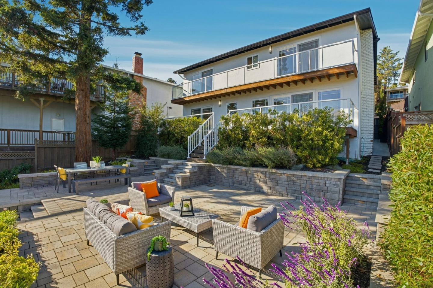 Detail Gallery Image 53 of 59 For 2109 Cipriani Blvd, Belmont,  CA 94002 - 4 Beds | 3/1 Baths