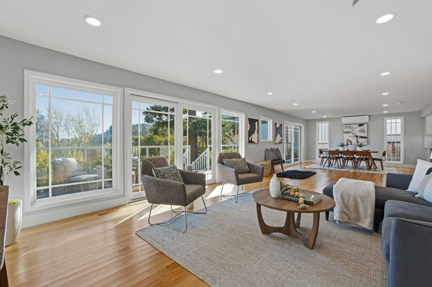 Detail Gallery Image 9 of 59 For 2109 Cipriani Blvd, Belmont,  CA 94002 - 4 Beds | 3/1 Baths