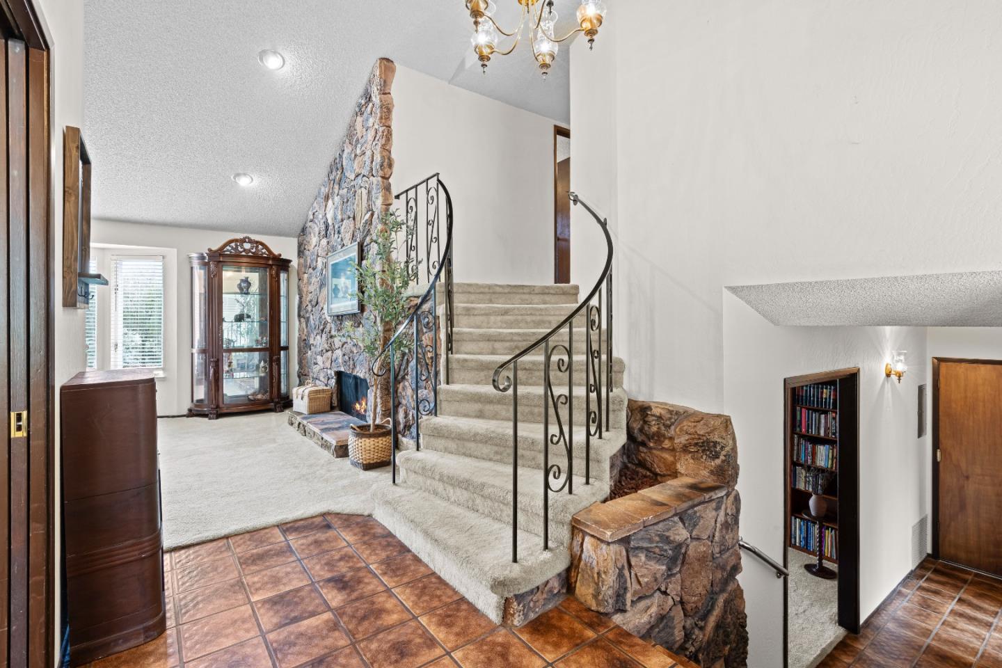 Detail Gallery Image 20 of 63 For 11900 Old Coach Rd, Gilroy,  CA 95020 - 4 Beds | 2/1 Baths