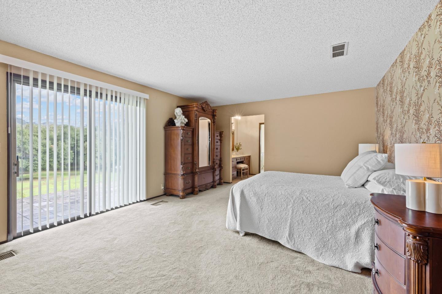 Detail Gallery Image 21 of 63 For 11900 Old Coach Rd, Gilroy,  CA 95020 - 4 Beds | 2/1 Baths