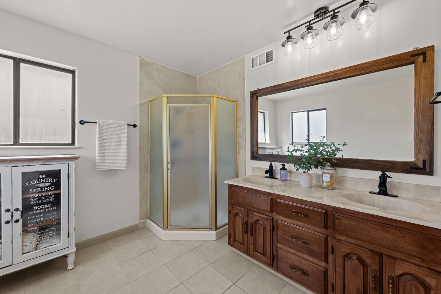 Detail Gallery Image 26 of 63 For 11900 Old Coach Rd, Gilroy,  CA 95020 - 4 Beds | 2/1 Baths