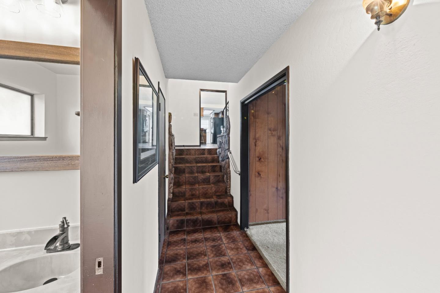 Detail Gallery Image 33 of 63 For 11900 Old Coach Rd, Gilroy,  CA 95020 - 4 Beds | 2/1 Baths