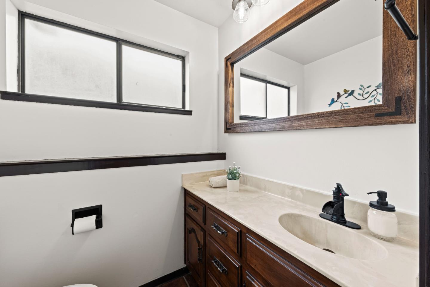 Detail Gallery Image 39 of 63 For 11900 Old Coach Rd, Gilroy,  CA 95020 - 4 Beds | 2/1 Baths